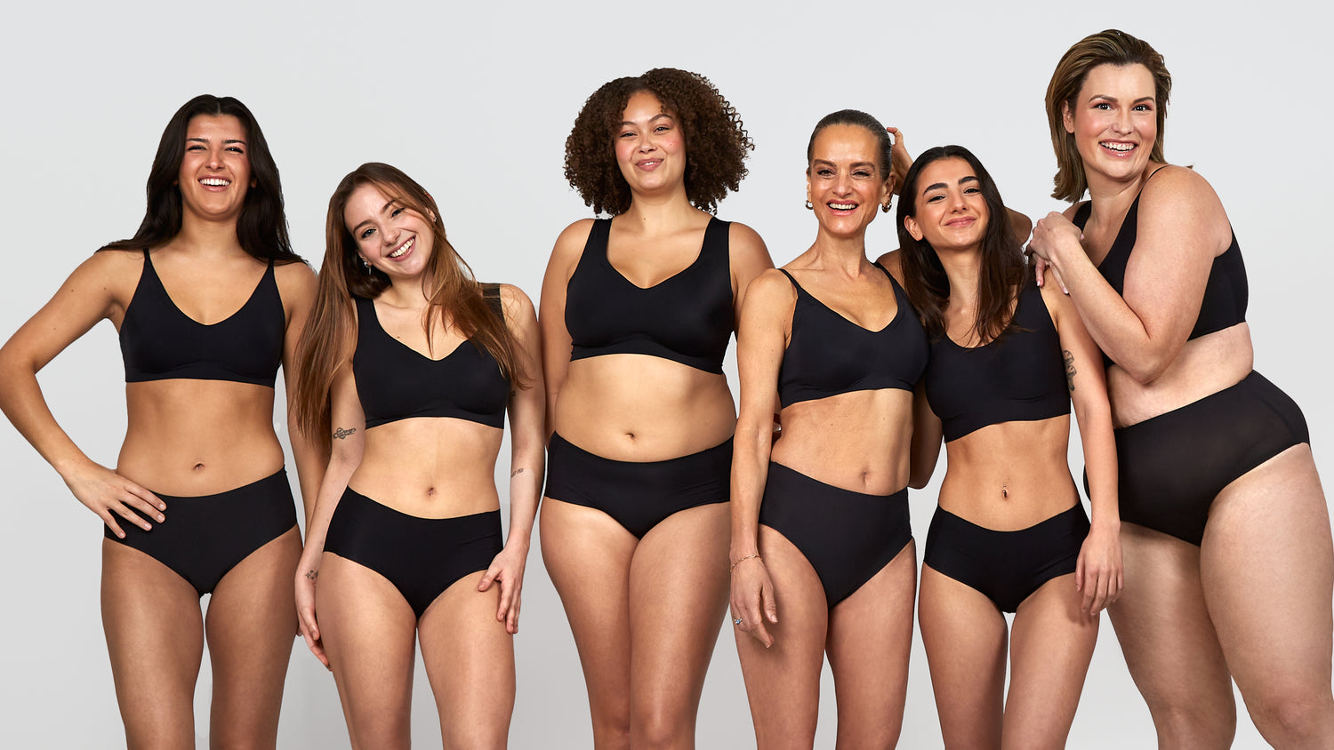 BraEasy Official on X: We Love @renatabalves - and who doesn't love  shopping.go to our website:  Shop the only one  handed Bra in the world. Adaptive & inclusive, SO easy to